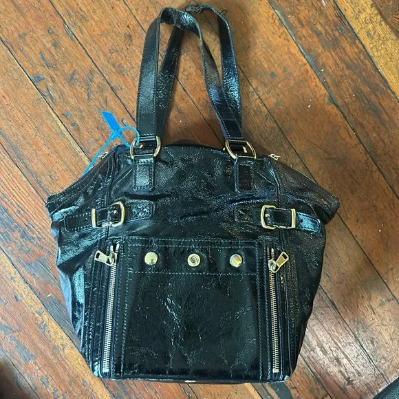 Authentic Yves Saint Laurent Patent Leather Shoulder Bag - Picture 4 of 13